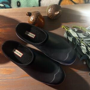 Final Price Hunter slip on shoes new without tags